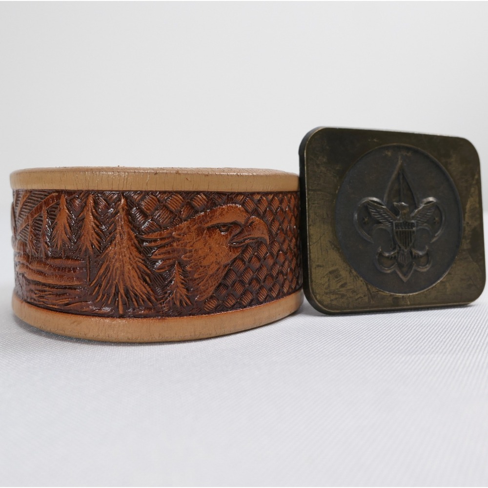 Boy Scouts of America Vintage Tooled Leather Belt Boys sz 8/10 Eagle Sunset BSA